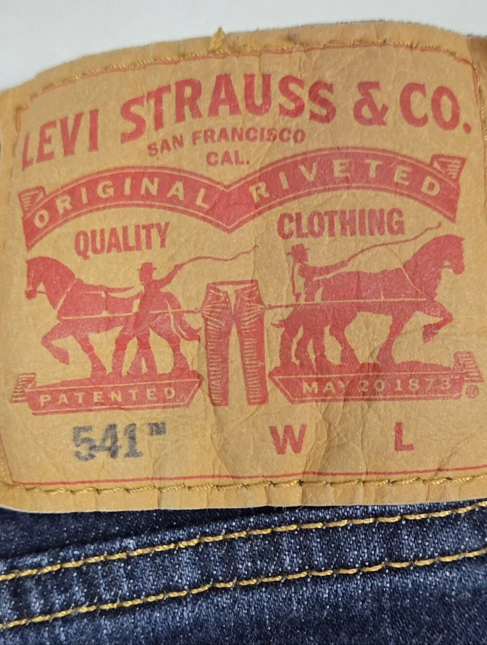Levi's 541 Athletic Fit Jeans Rare R Only Tag Mens Size 44x32 Rugged Casual